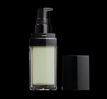 Load image into Gallery viewer, 702  BRIGHTENER FLAWLESS FINISH COLOUR CORRECTOR